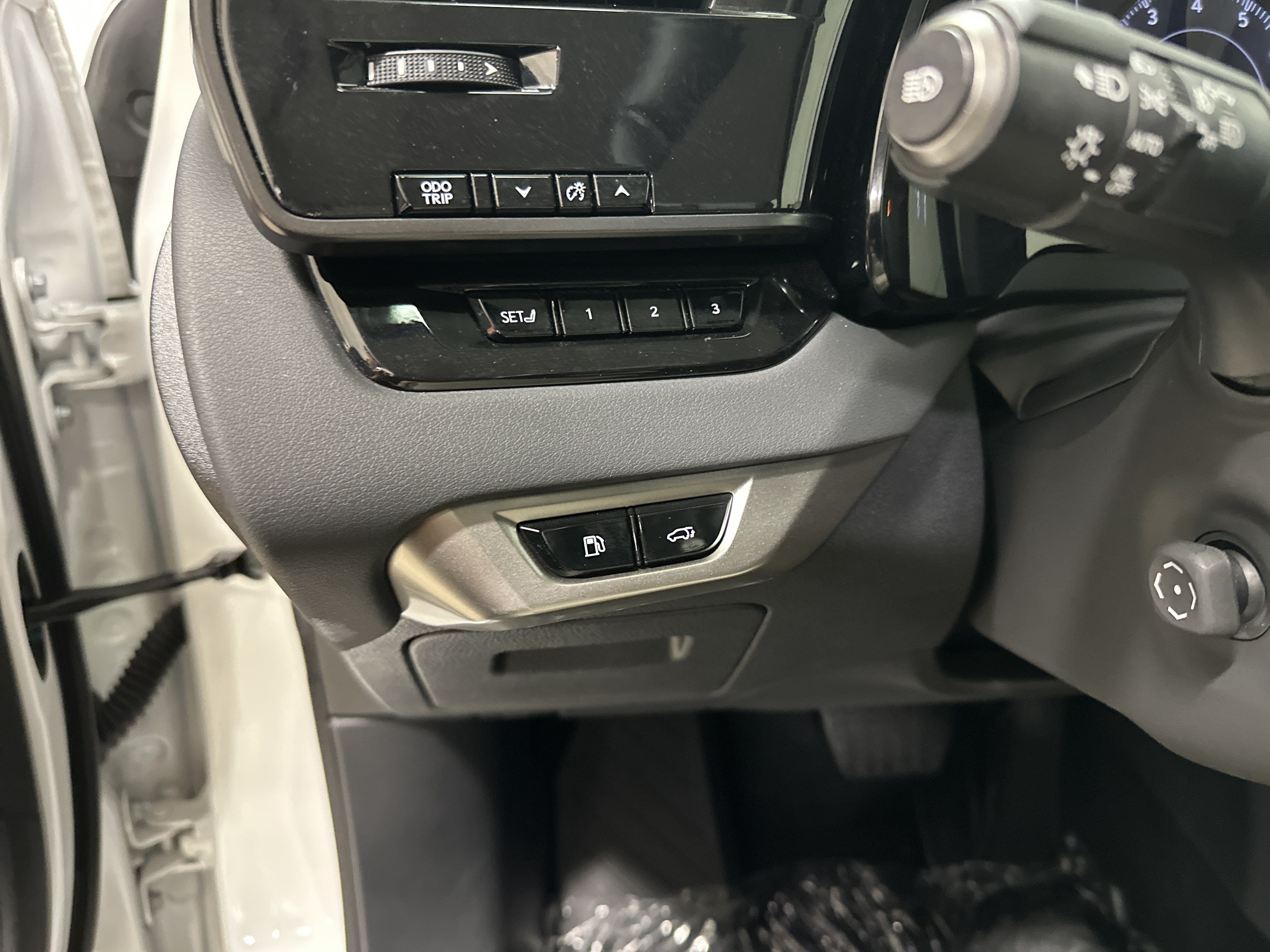 Certified 2024 Lexus RX 350 Premium w/ Accessory Package (K3) AWD/4WD image 37