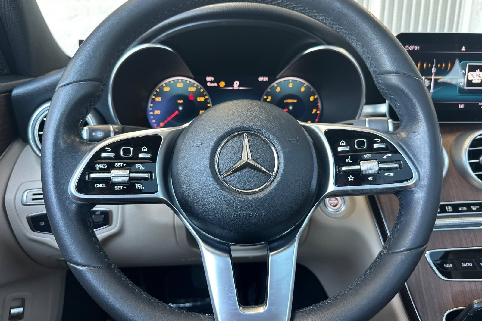 Used 2021 Mercedes-Benz C 300 Sedan w/ Premium Package image 21