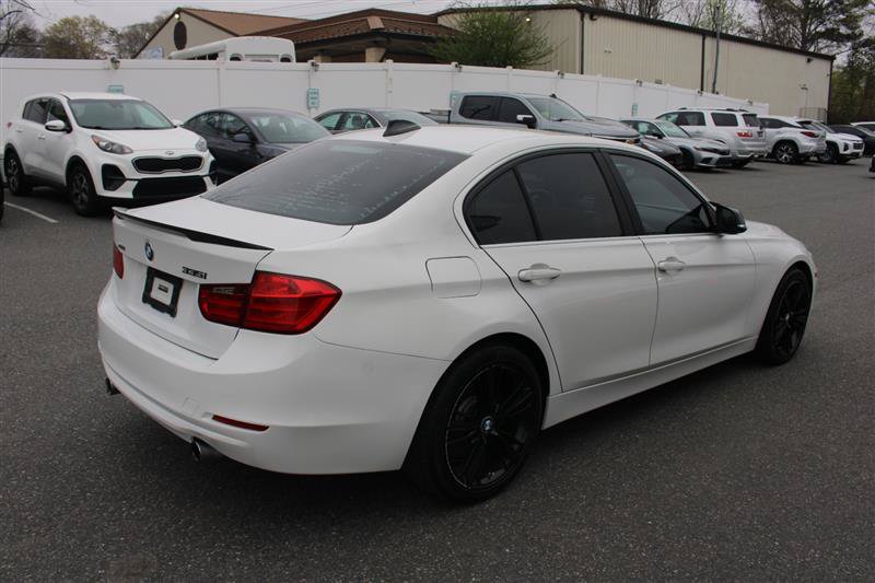 Used 2015 BMW 335i xDrive Sedan AWD/4WD image 8