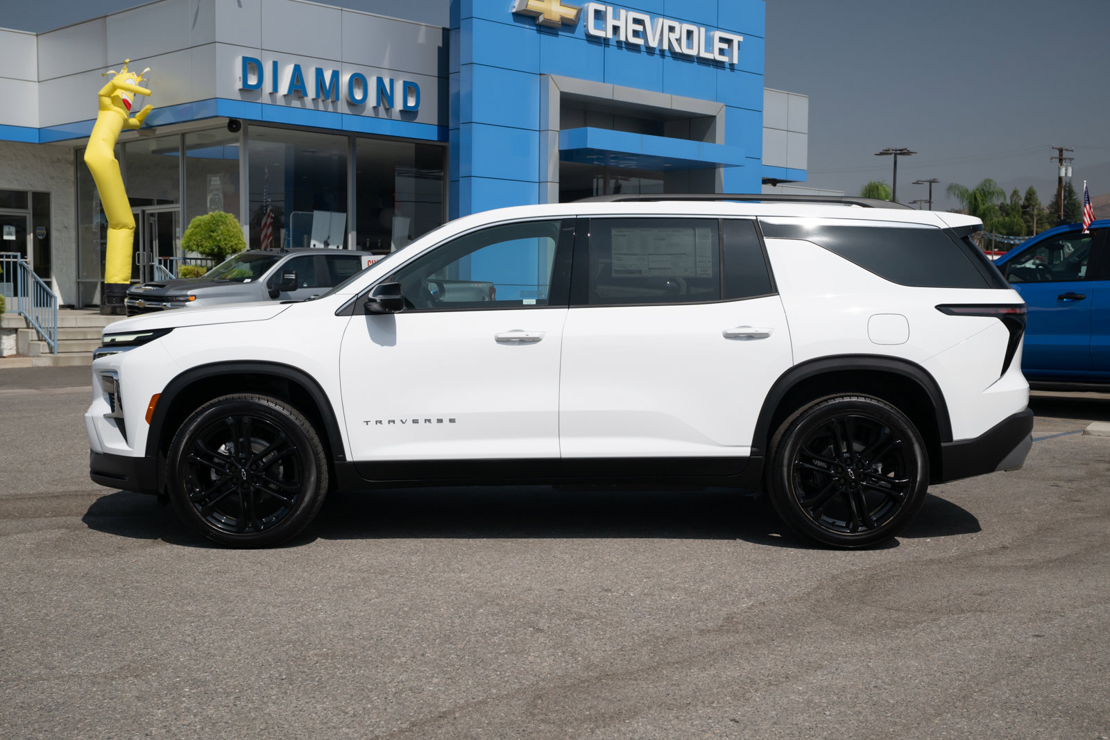 New 2026 Chevrolet Traverse LT w/ Driver Confidence Package image 7