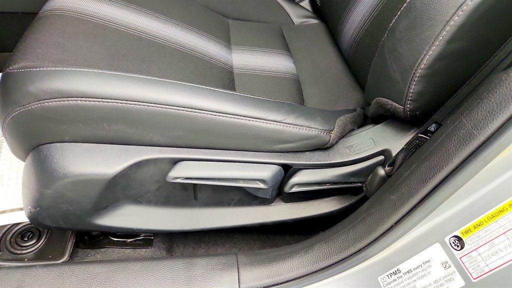 Used 2025 Honda Civic Sport Touring image 12