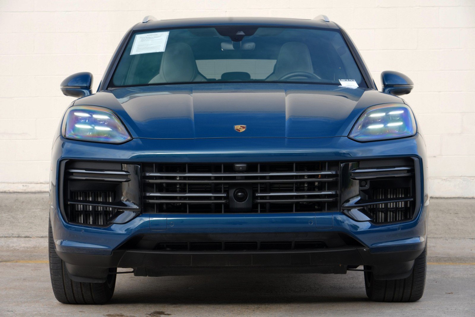 Used 2024 Porsche Cayenne Turbo AWD/4WD image 7