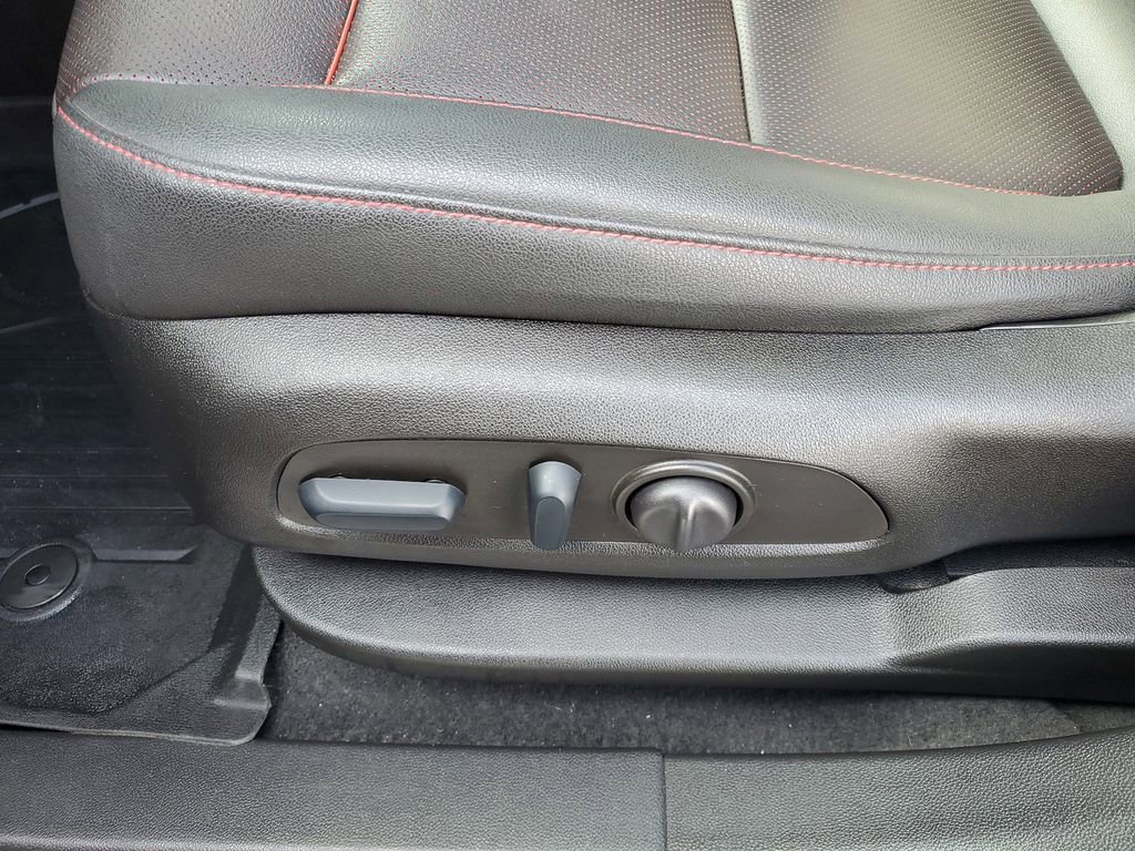 Used 2023 Chevrolet Blazer RS w/ Driver Confidence II Package image 11