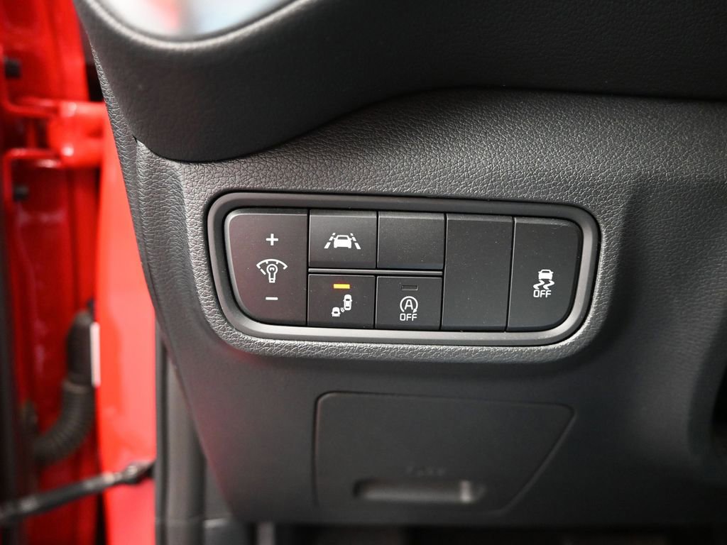 Certified 2022 Kia Soul LX w/ Technology Package image 28