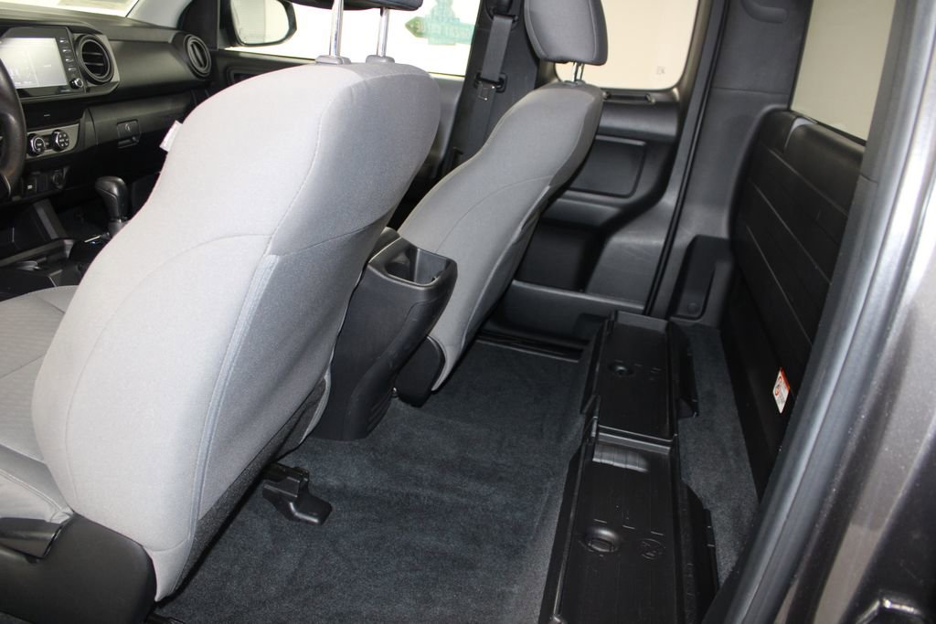 Used 2022 Toyota Tacoma SR image 23