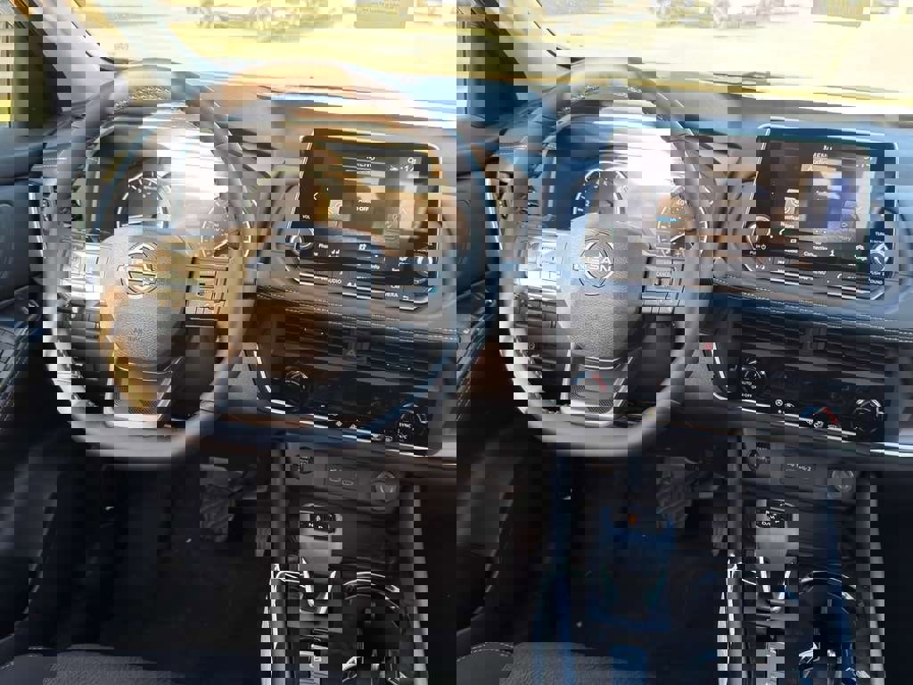 New 2026 Nissan Rogue SV image 9