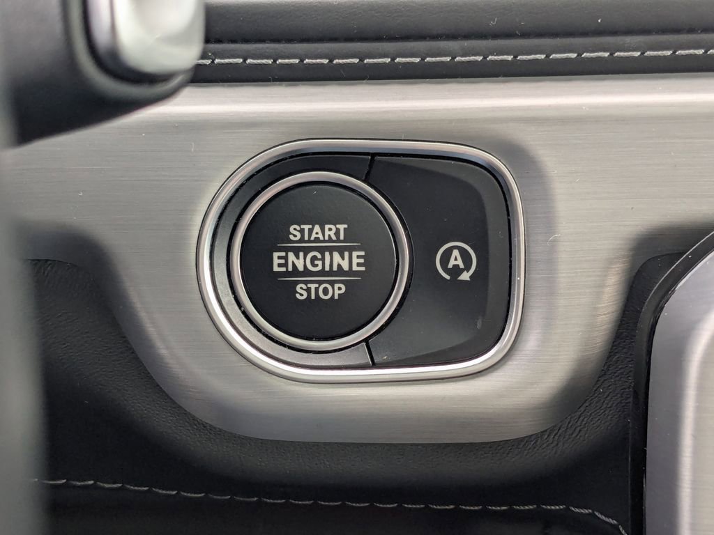 Used 2019 Mercedes-Benz G 550 image 16