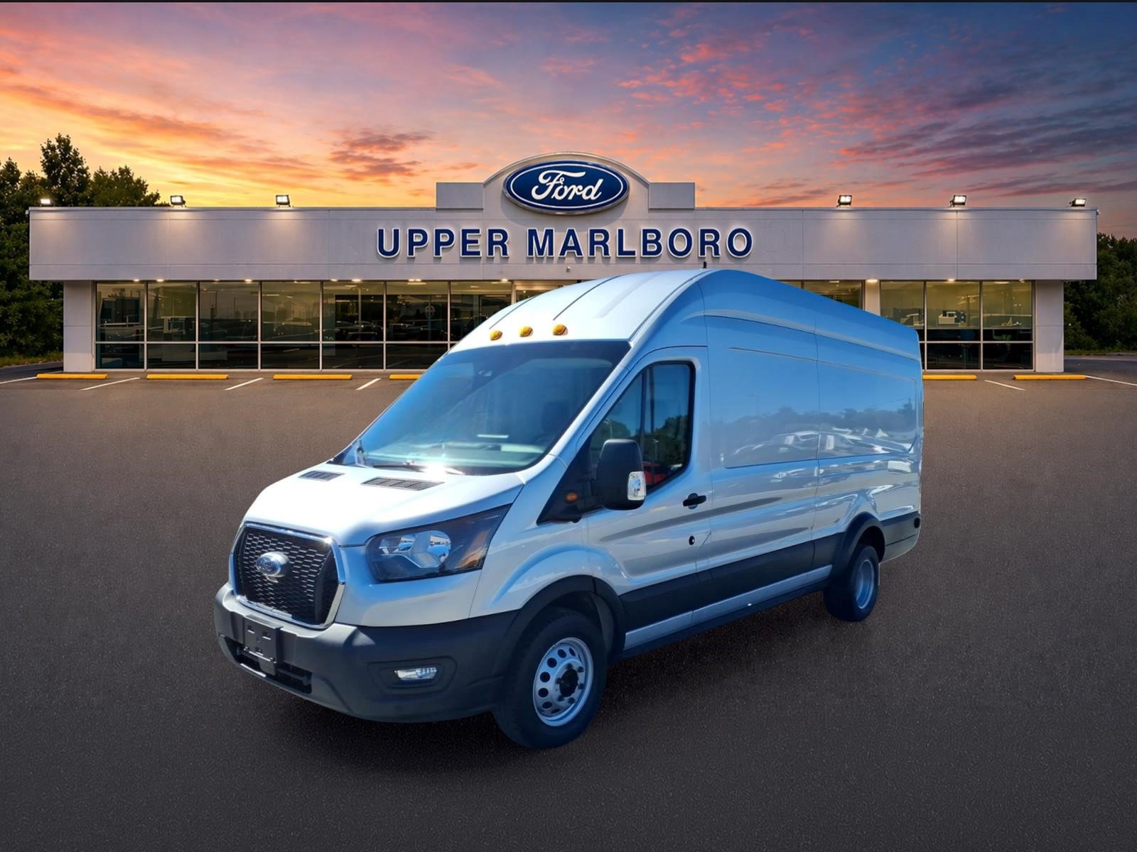 Used 2024 Ford Transit 350 148 High Roof Extended DRW w/ Load Area Protection Package RWD image 4