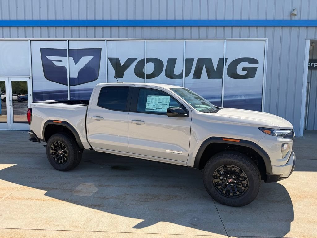 New 2026 GMC Canyon Elevation w/ Convenience Package AWD/4WD image 1