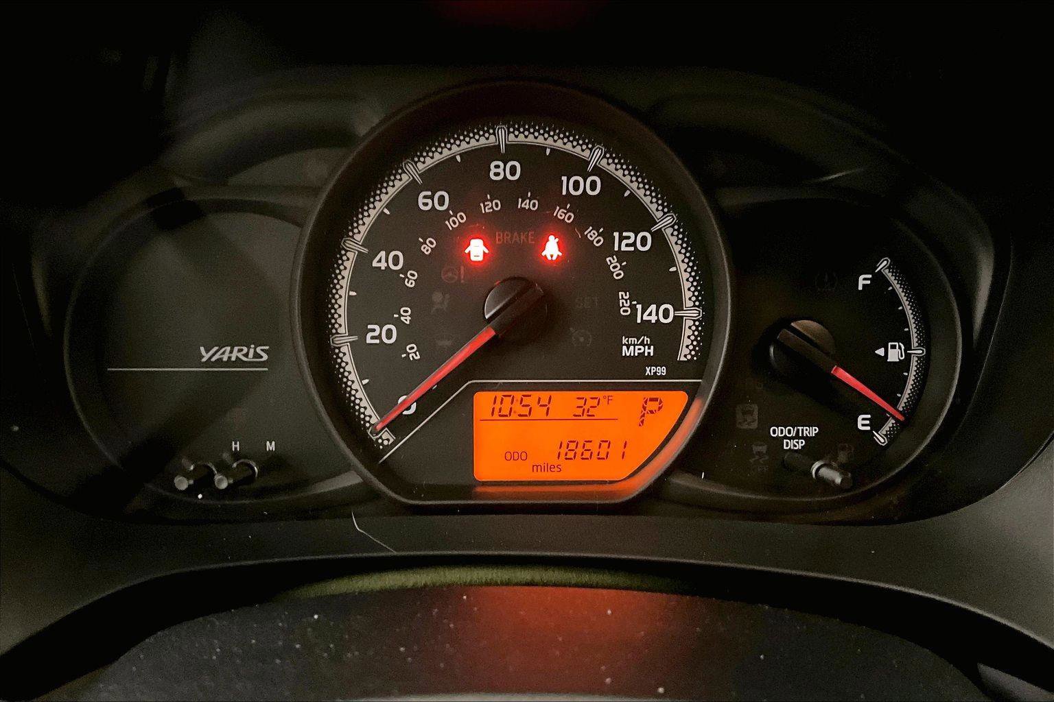 Used 2016 Toyota Yaris LE image 19