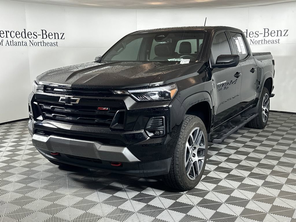 Used 2023 Chevrolet Colorado Z71 w/ Z71 Convenience Package 2 image 3