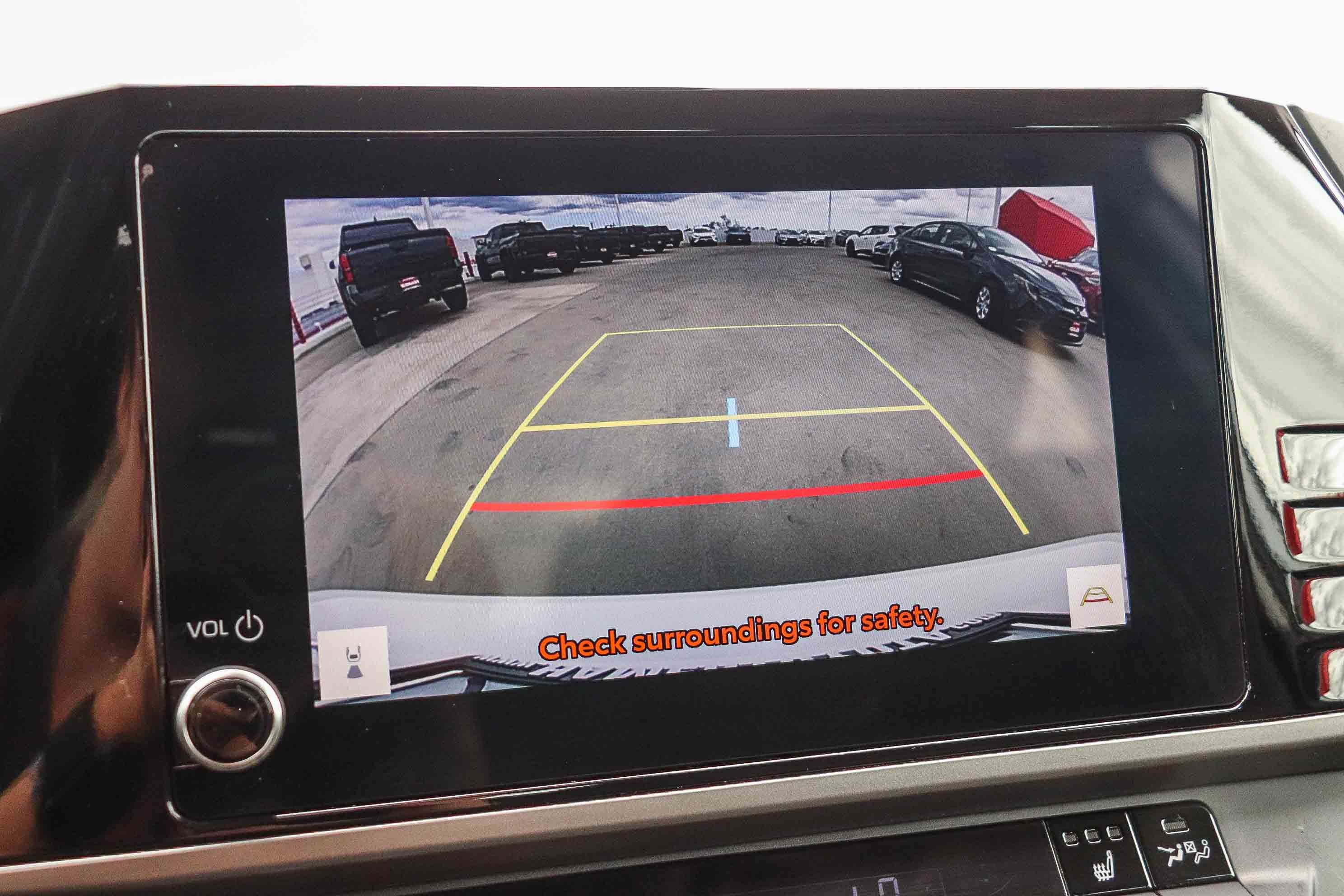 Certified 2025 Toyota Camry SE AWD/4WD image 23