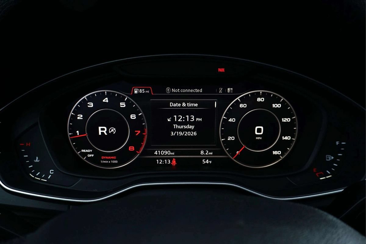 Used 2018 Audi Q5 2.0T Premium AWD/4WD image 30