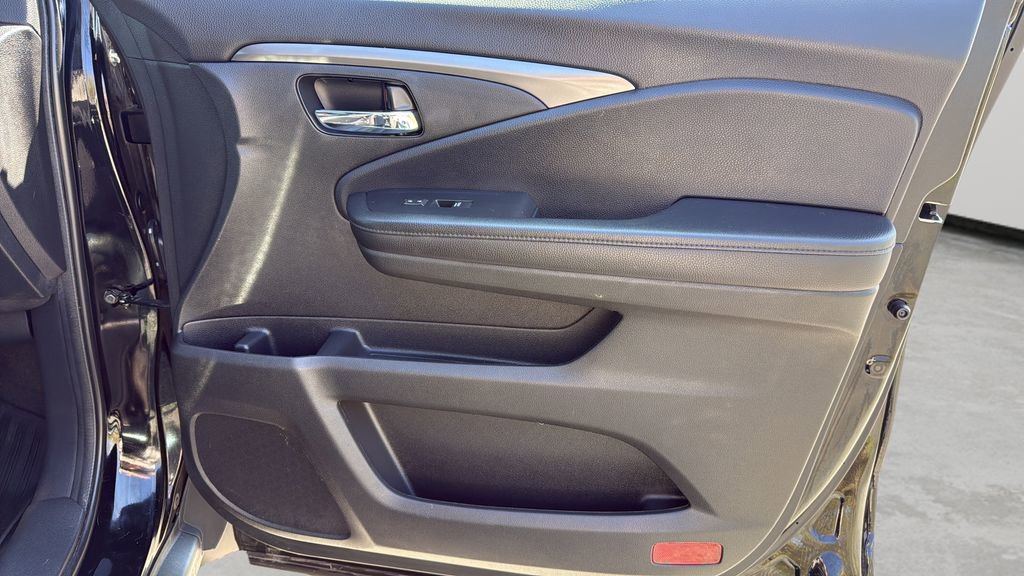 Used 2022 Honda Pilot EX-L image 10