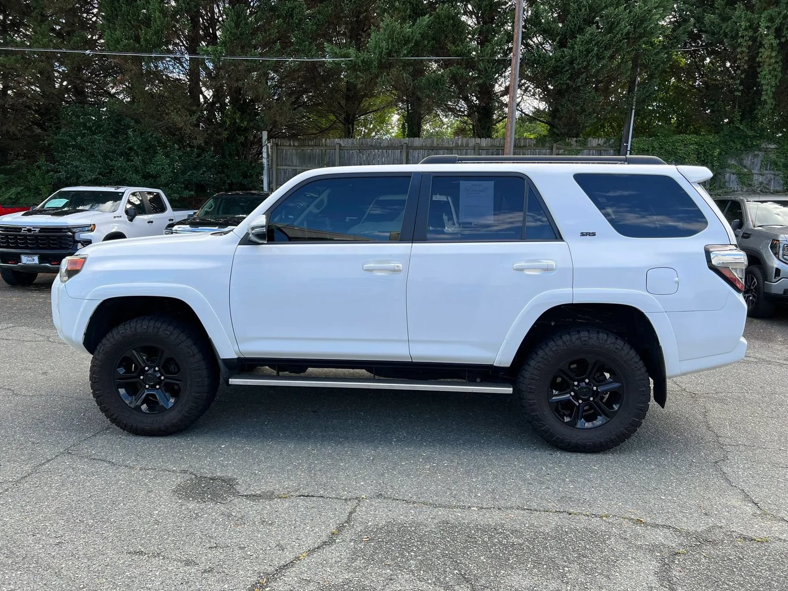 Used 2017 Toyota 4Runner SR5 Premium AWD/4WD image 7
