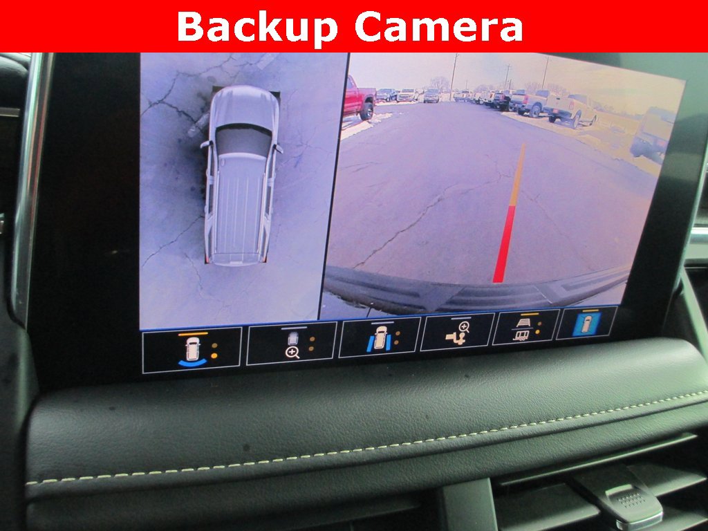 Used 2021 Chevrolet Tahoe Premier w/ Premium Package image 14