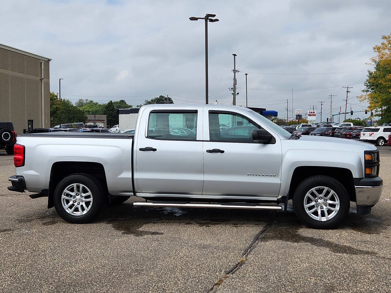Used 2014 Chevrolet Silverado 1500 W/T w/ Chrome Bumper Package AWD/4WD image 11