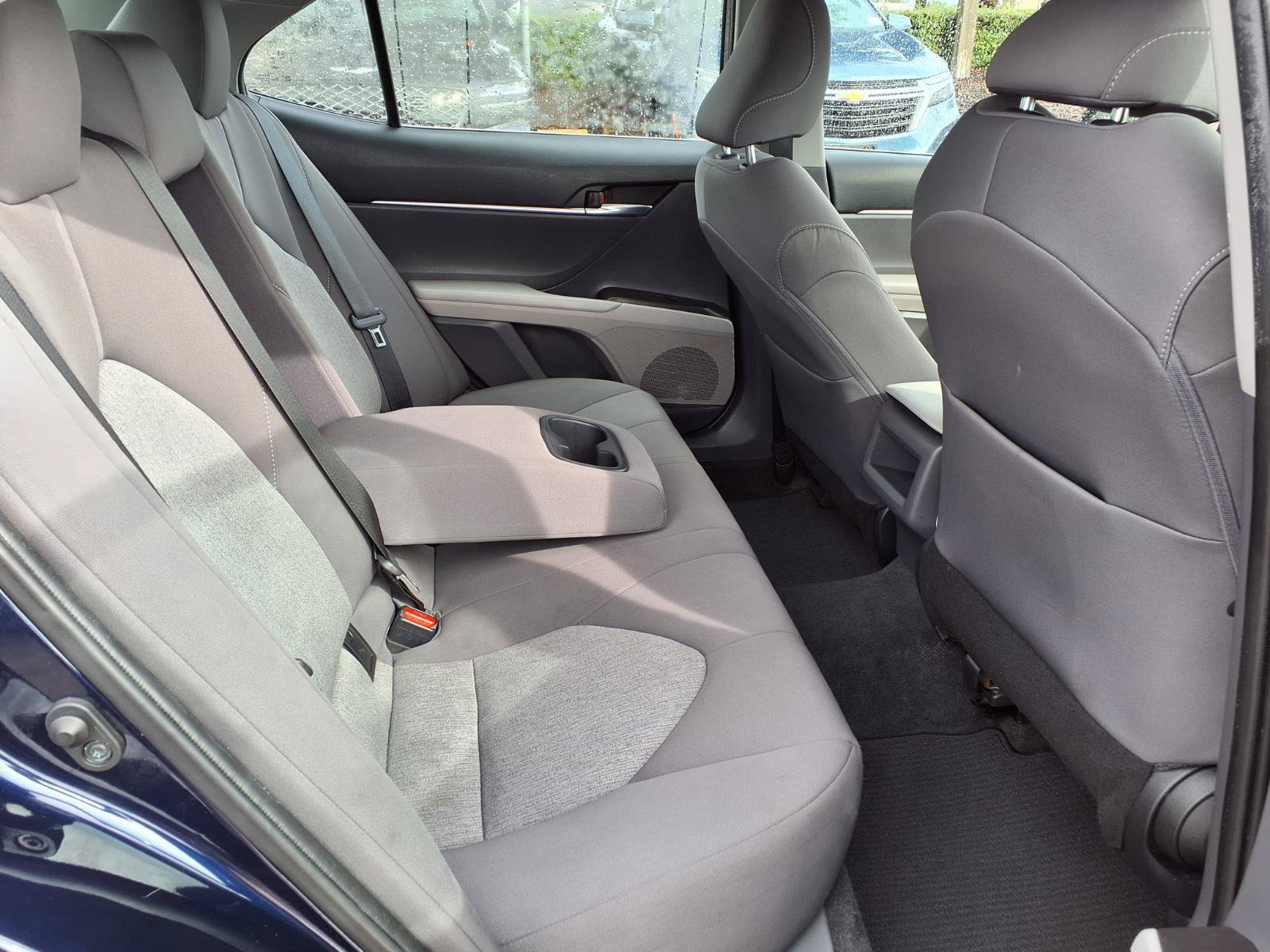 Used 2022 Toyota Camry LE FWD image 12