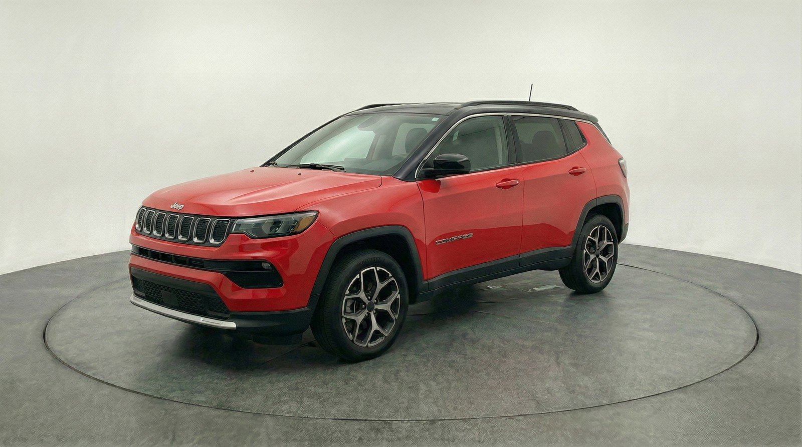 Used 2025 Jeep Compass Limited image 3