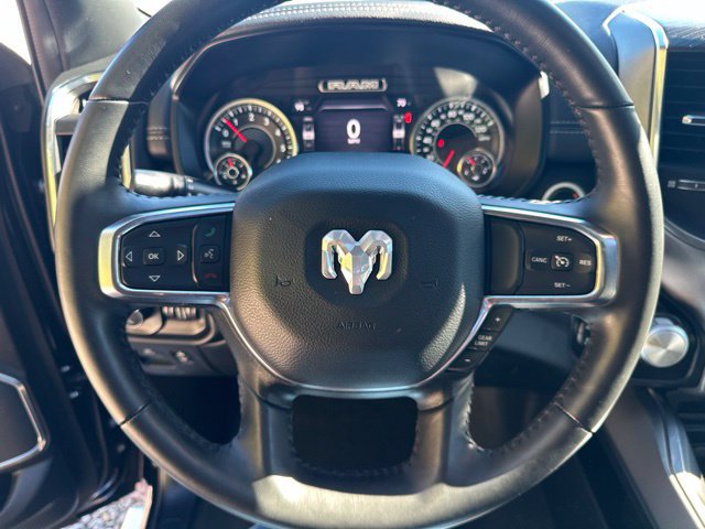 Used 2024 RAM 1500 Laramie AWD/4WD image 31