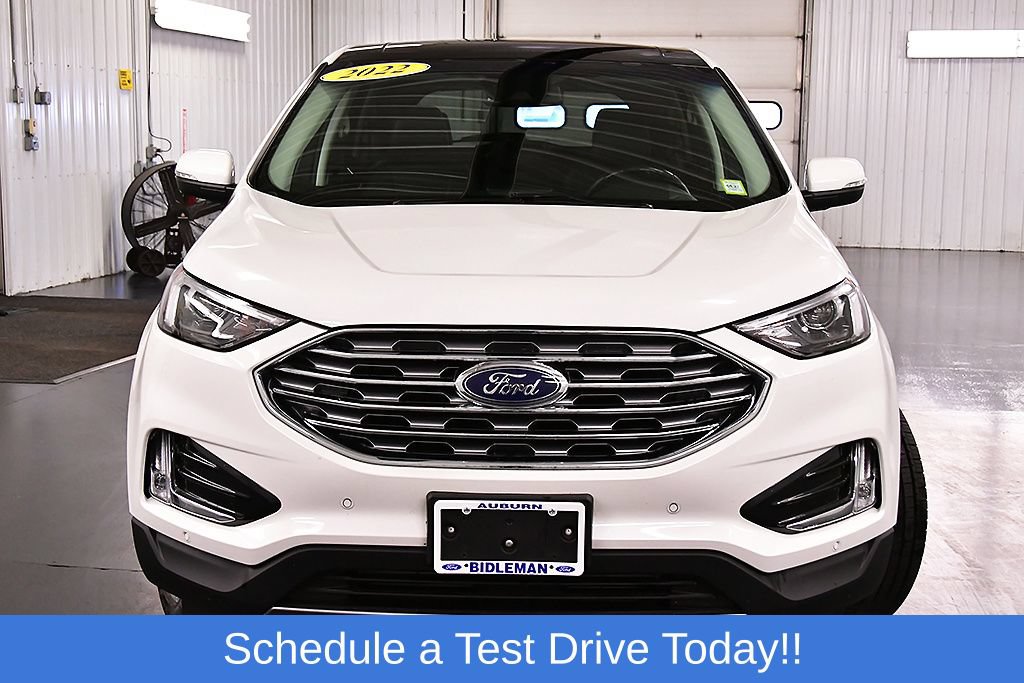 Used 2022 Ford Edge Titanium AWD/4WD image 2