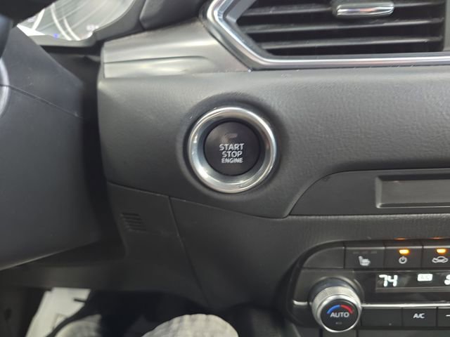 Used 2020 MAZDA CX-5 Touring image 22