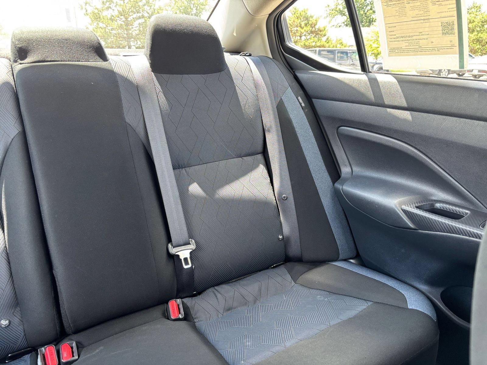 Used 2025 Nissan Versa SV FWD image 35