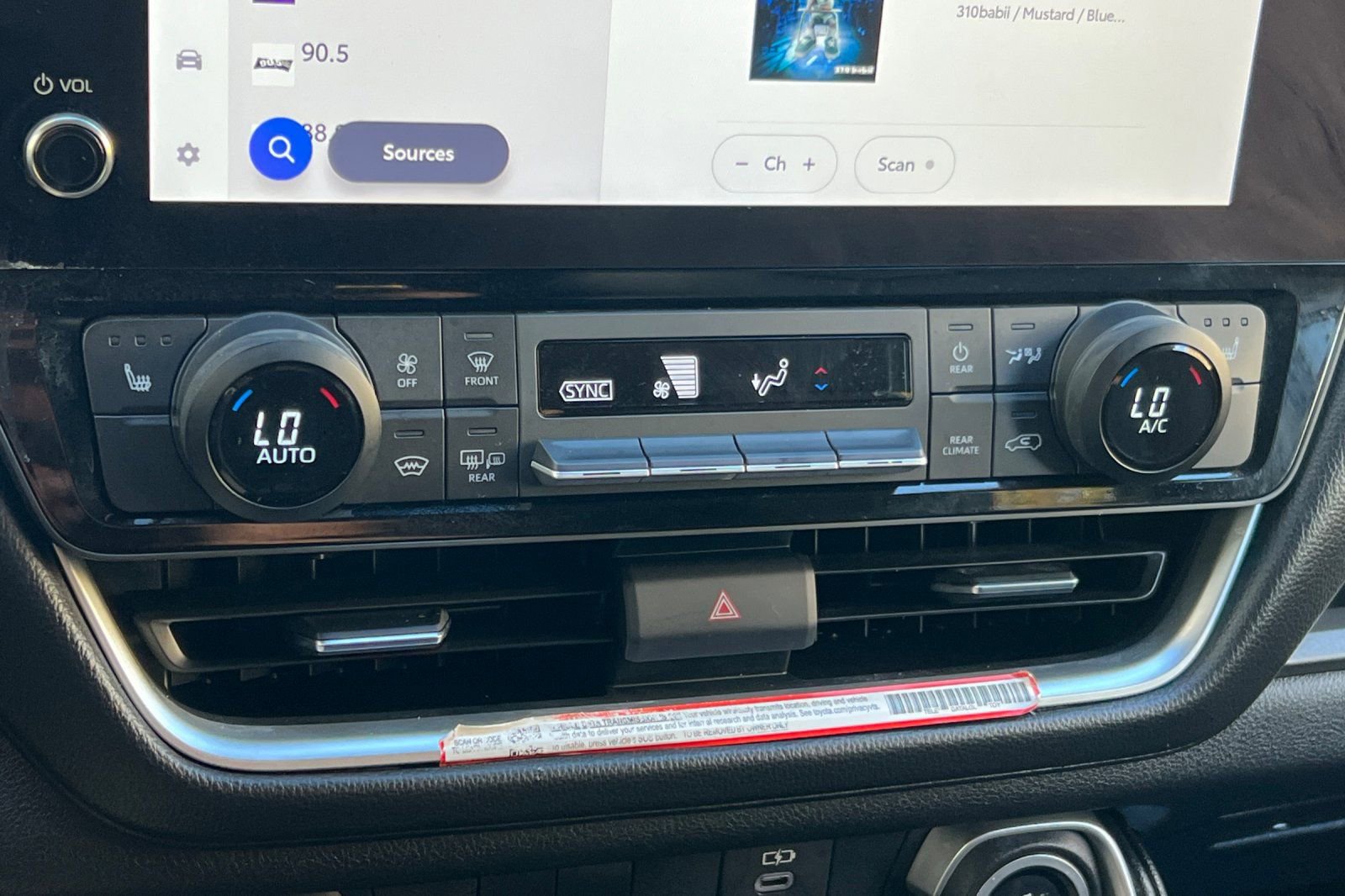 Certified 2025 Toyota Grand Highlander AWD Hybrid image 21