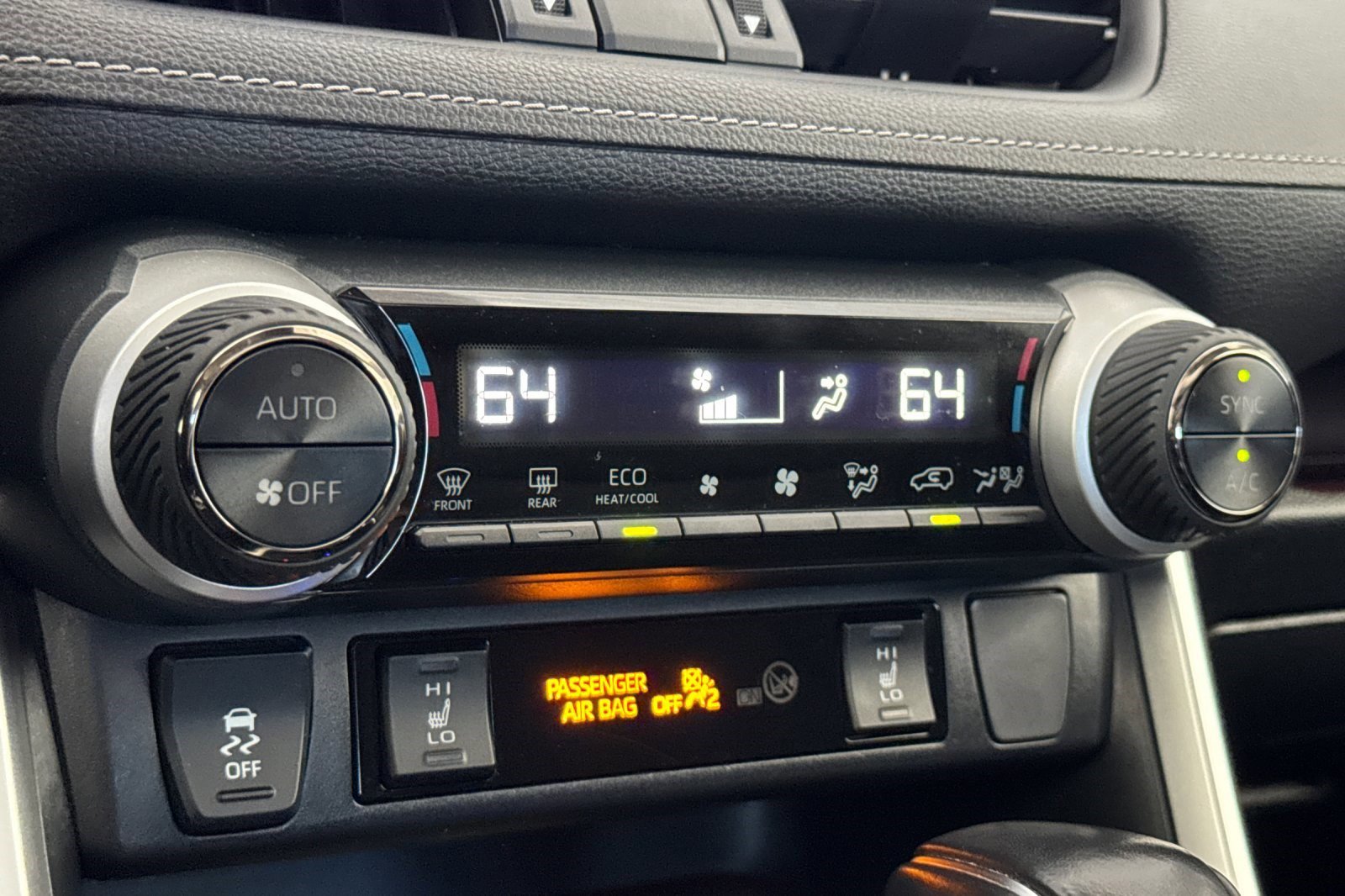 Certified 2019 Toyota RAV4 Limited w/ Advanced Technology Package FWD image 22