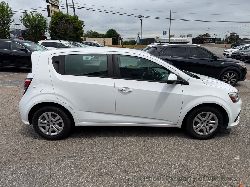 Used 2020 Chevrolet Sonic LT FWD image 4