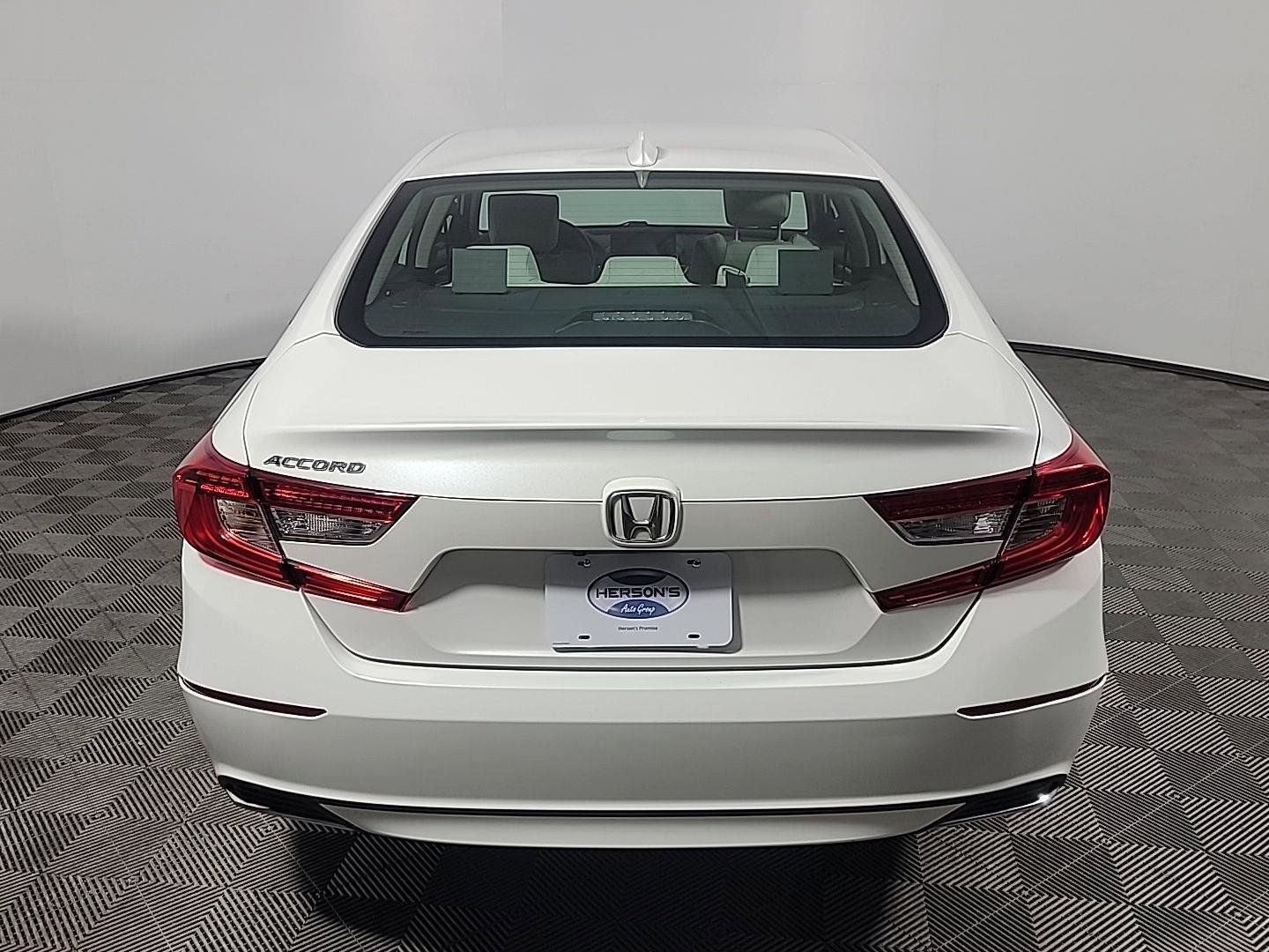 Certified 2018 Honda Accord LX image 5