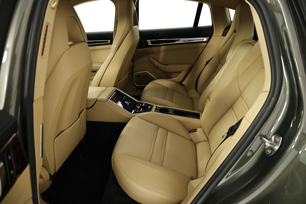 Certified 2023 Porsche Panamera image 26