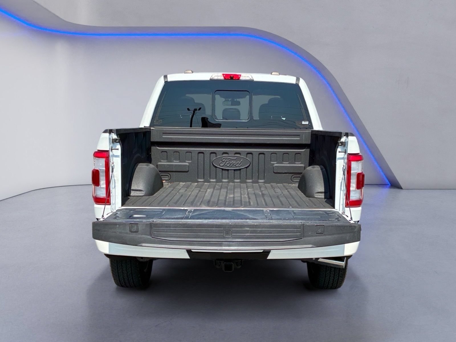 Used 2022 Ford F150 Platinum w/ Equipment Group 701A High AWD/4WD image 9
