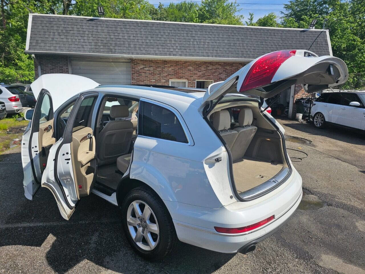 Used 2013 Audi Q7 3.0T Premium Plus image 11