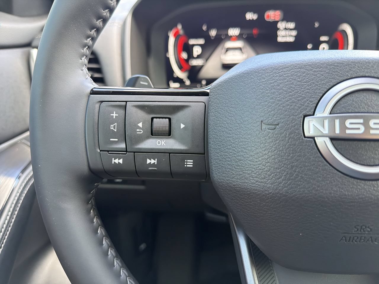 Used 2026 Nissan Rogue Platinum AWD/4WD image 29