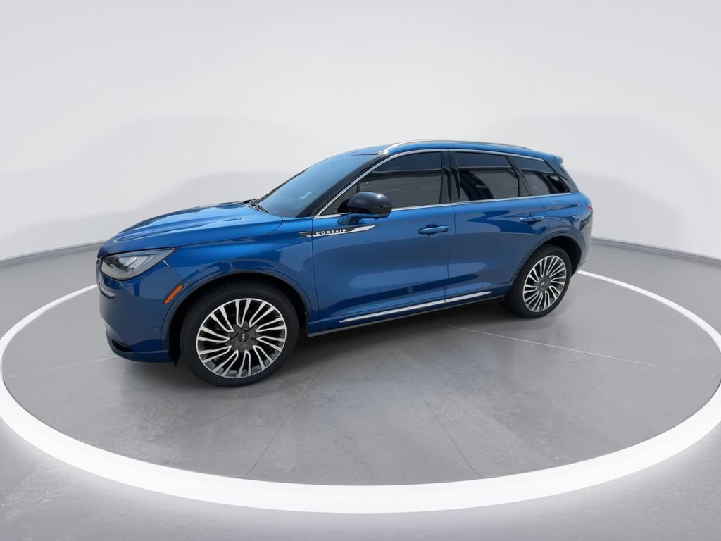 Used 2021 Lincoln Corsair AWD image 4
