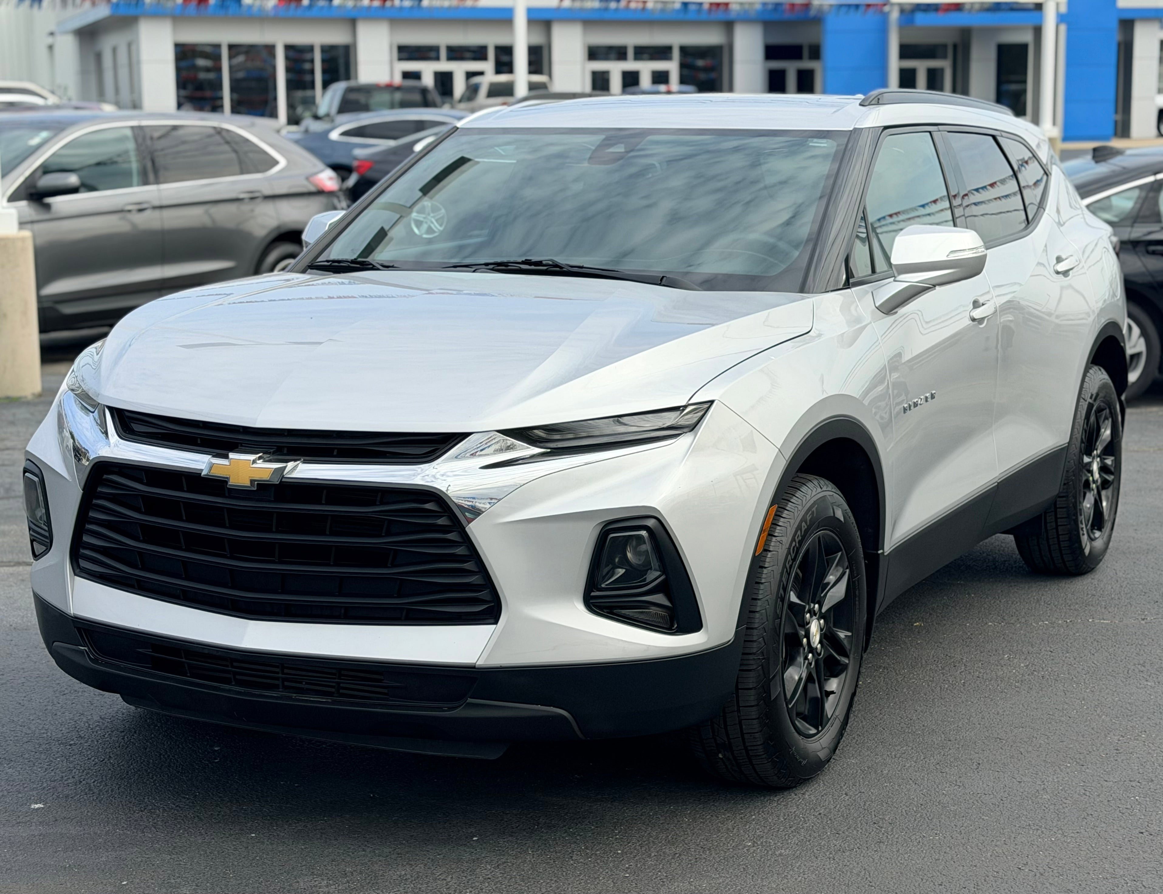 Used 2022 Chevrolet Blazer LT image 1