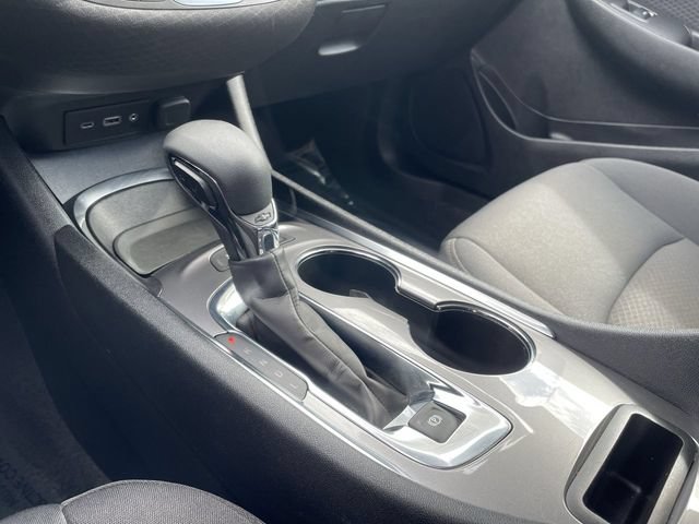 Certified 2025 Chevrolet Malibu LT FWD image 20