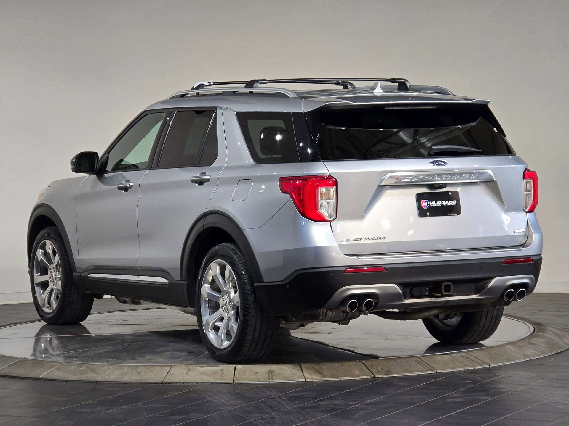 Used 2020 Ford Explorer Platinum w/ Premium Technology Package image 8
