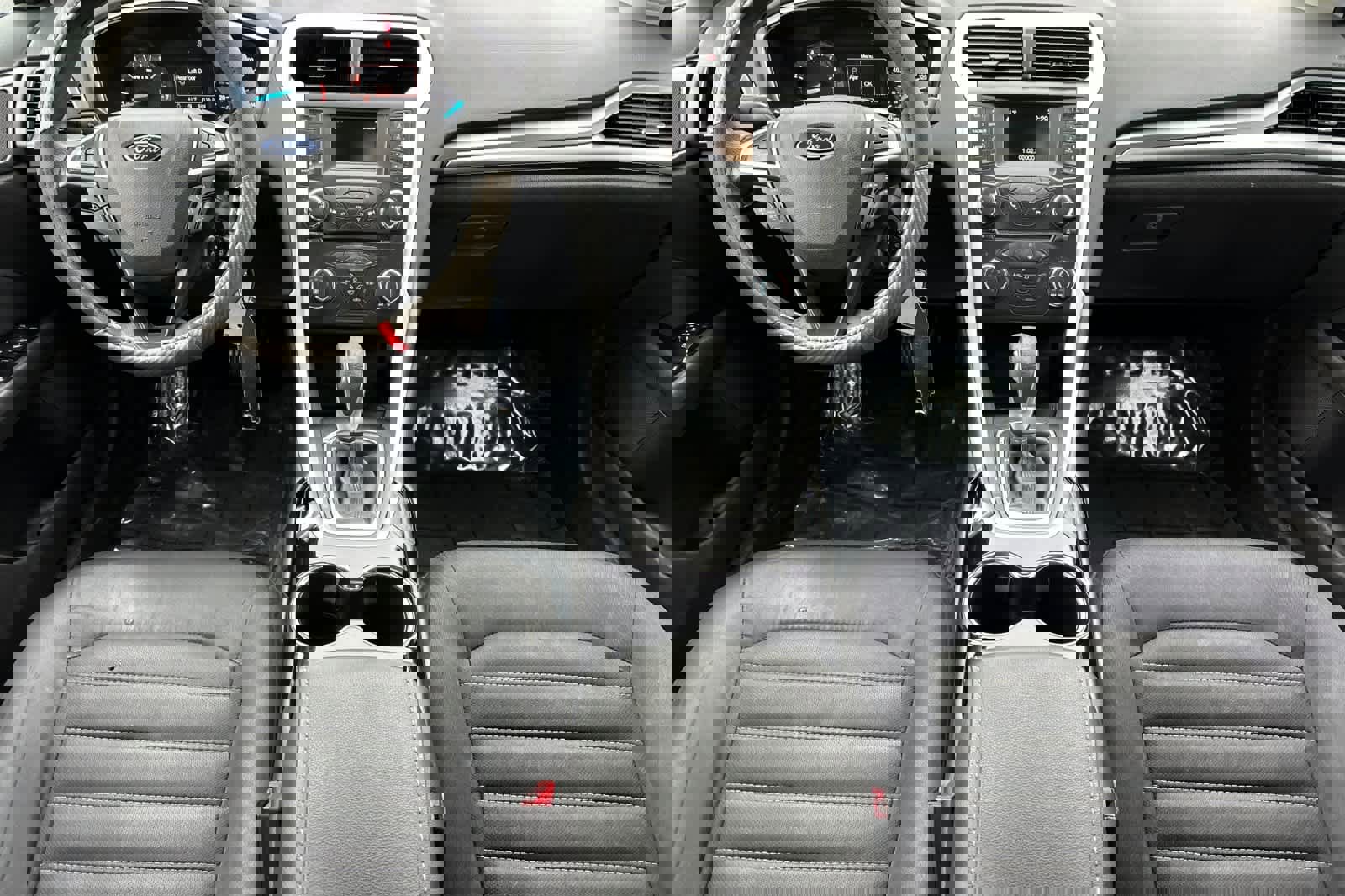 Used 2014 Ford Fusion SE image 3