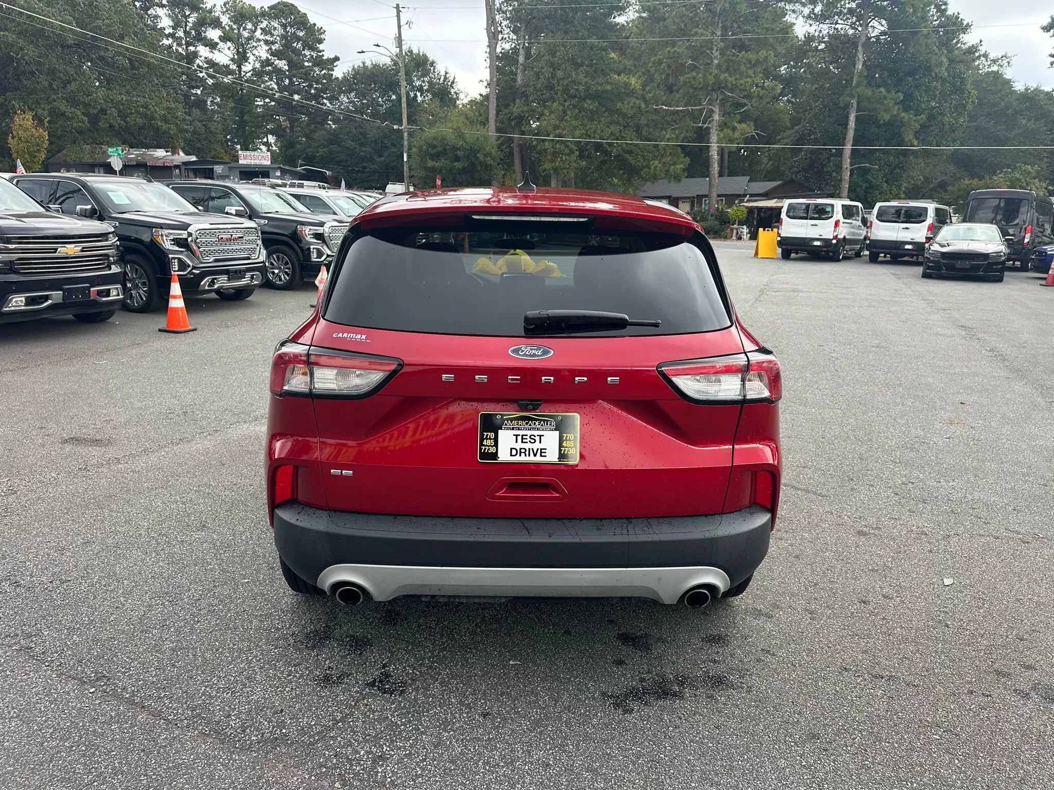 Used 2021 Ford Escape SE w/ Cold Weather Package image 8