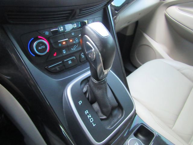 Used 2017 Ford C-MAX Titanium w/ Equipment Group 301A image 50