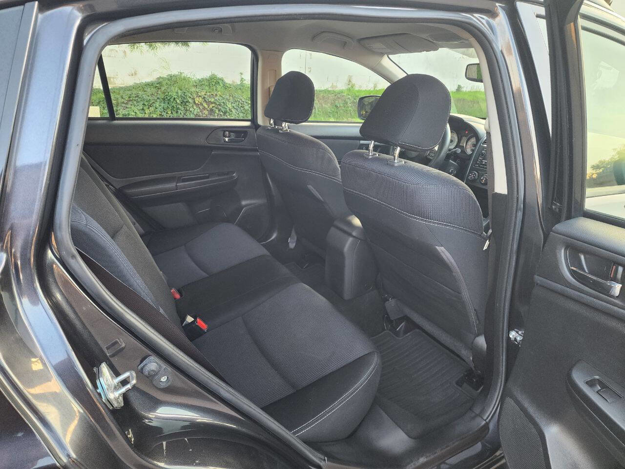 Used 2014 Subaru Impreza 2.0i Sport Premium image 15