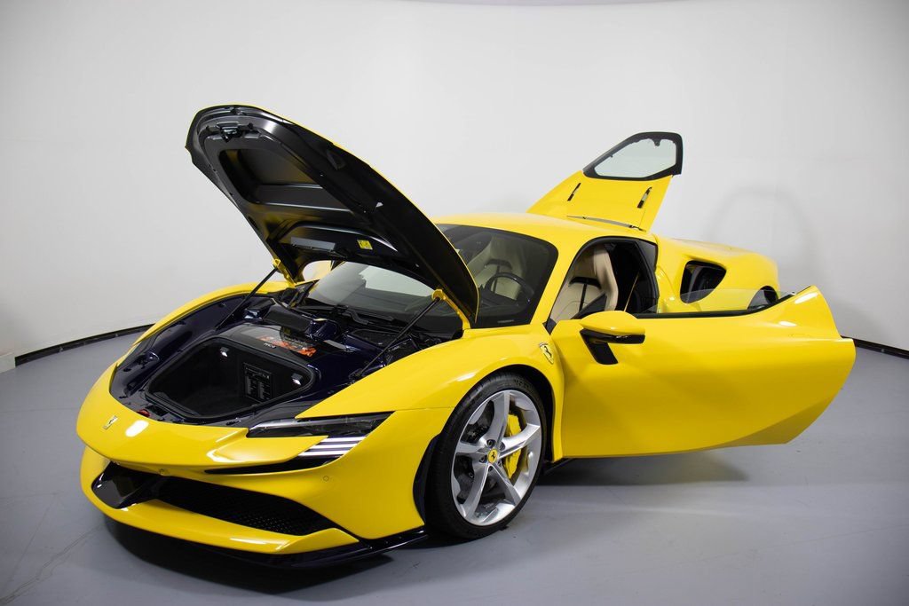 Certified 2022 Ferrari SF90 Stradale AWD/4WD image 33