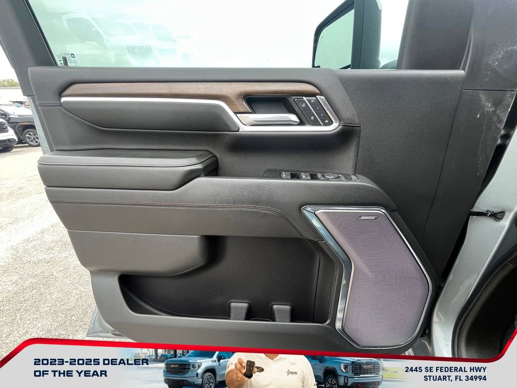 Used 2024 Chevrolet Silverado 2500 High Country w/ High Country Premium Package image 23