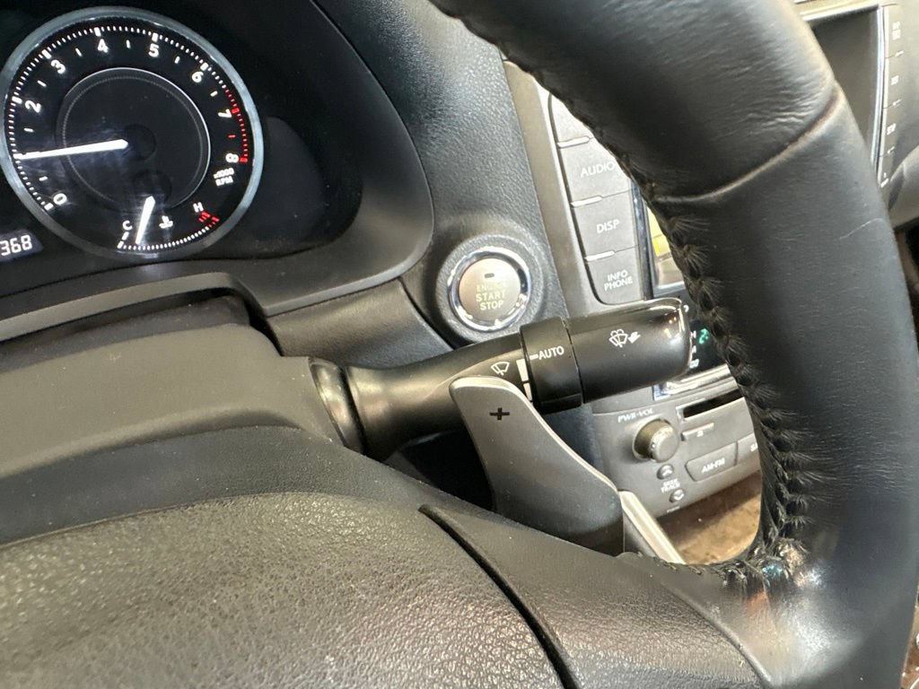 Used 2010 Lexus IS 250C w/ Luxury Pkg RWD image 11