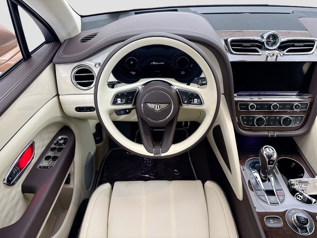 New 2026 Bentley Bentayga AWD/4WD image 10