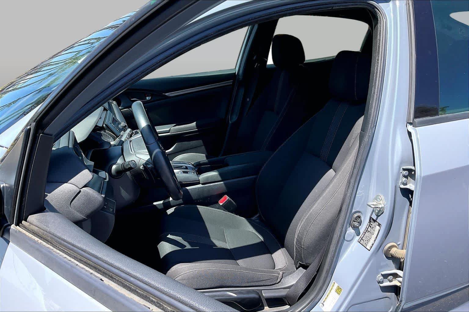 Used 2019 Honda Civic Sport image 7
