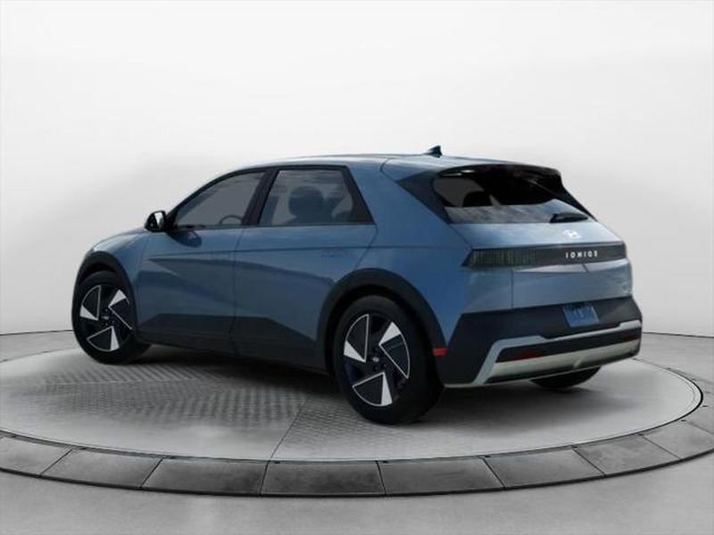 New 2026 Hyundai Ioniq 5 SEL image 5