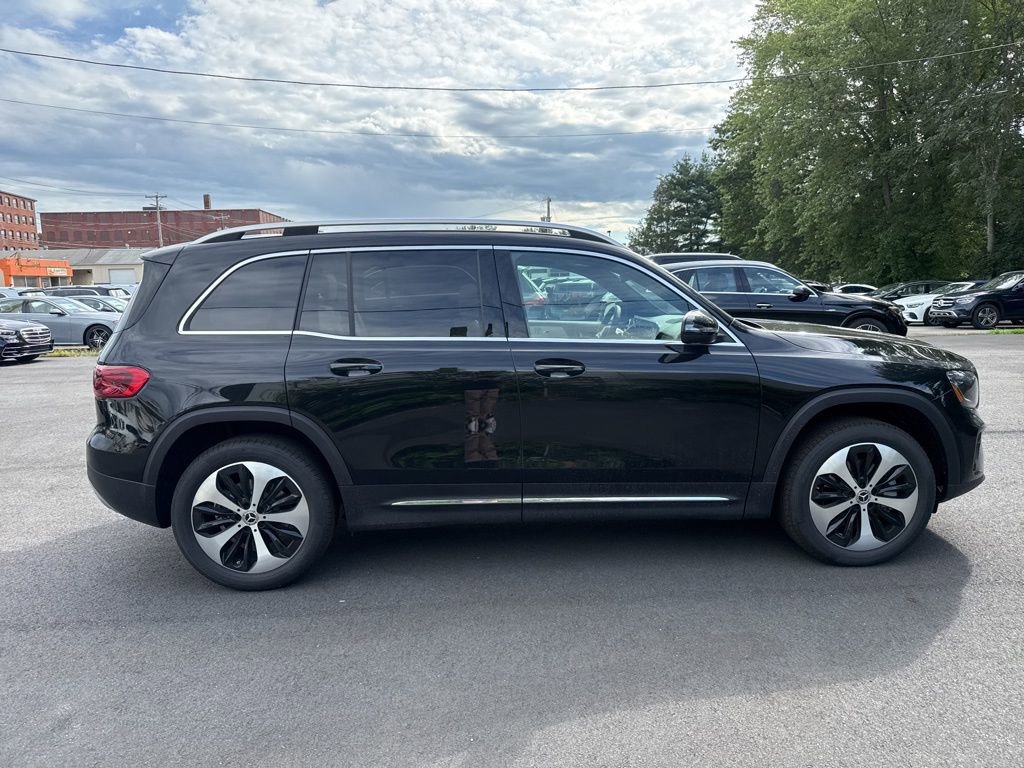 New 2026 Mercedes-Benz GLB 250 4MATIC image 8